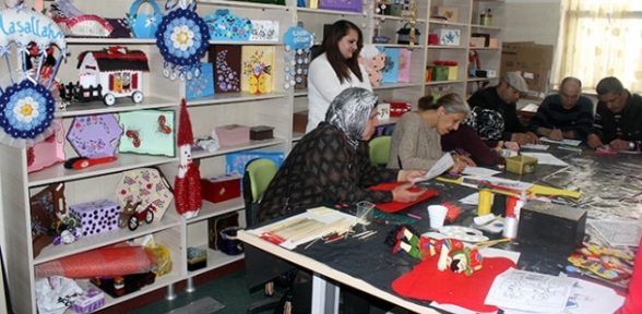 Psikiyatri hastalarına farklı tedavi