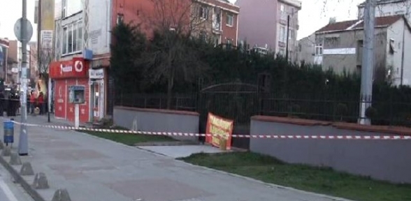 Sancaktepede Şüpheli Paketin İçinden İşte O Çıktı