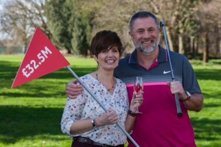 Şans eseri trilyoner oldular