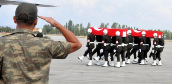 Şemdinli şehitleri törenle uğurlandı