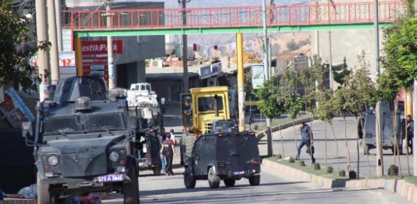 Şırnak ta 1 polis şehit oldu 1 polis yaralandı