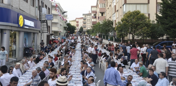 Sokak iftarında birlik mesajı