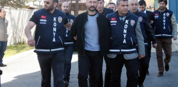 Sokak Ortasında 2 Kişiyi Vurdular