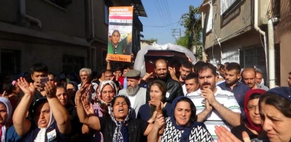 Son yolculuğuna gelinlikle uğurlandı