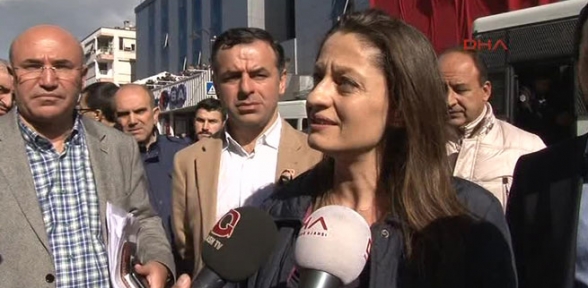 Stalinist bir hükümetin davranış biçimine şahit oluyoruz