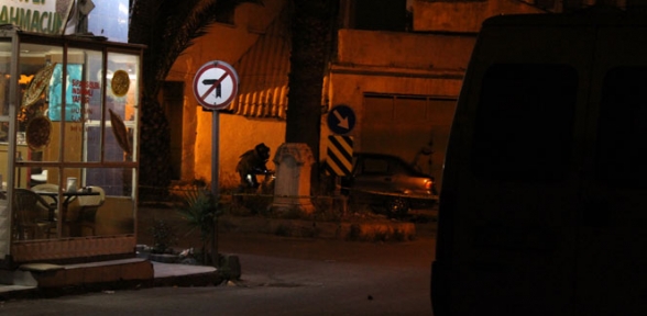 Şüpheli araçtan bomba çıktı