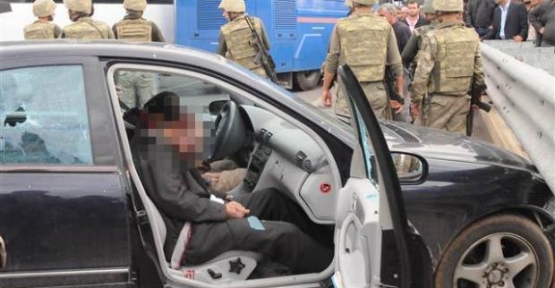 Suruçun eski belediye başkanı ve oğlu öldürüldü