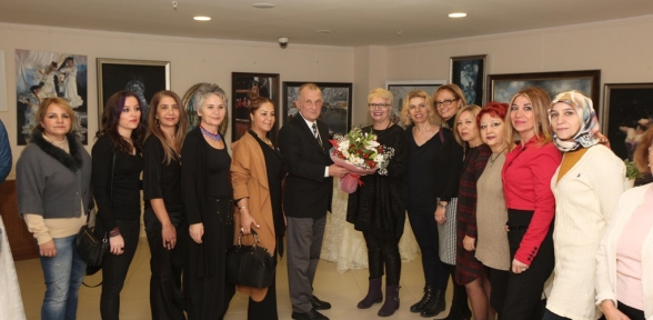 SUYA ÇİZGİLER RESİM SERGİSİ KARTALLI SANATSEVERLERLE BULUŞTU