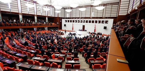 TBMM Genel Kurulu olağanüstü toplandı