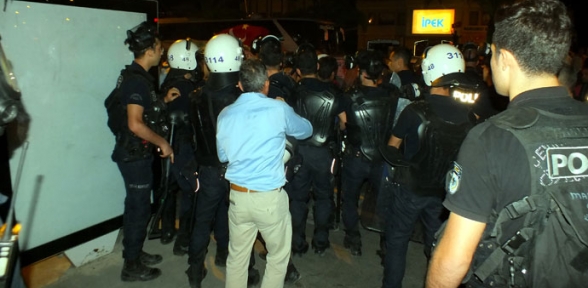 Terör protestosu sonrası olaylar çıktı 17 gözaltı