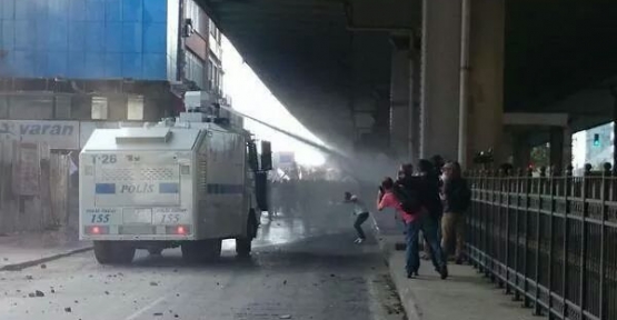 Toma Eylemcilere Müdahele Etmeye Başladı