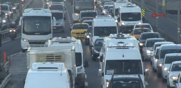 Trafik çilesi başladı
