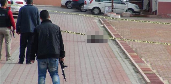 Tuncelideki çatışmada öldürülen terörist DHKPCli çıktı