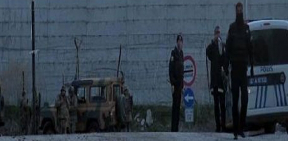 Türk askerine ateş açtılar