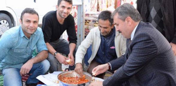 Türk Kürt kardeştir