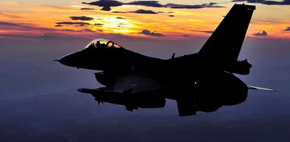 Türk savaş uçaklarına taciz