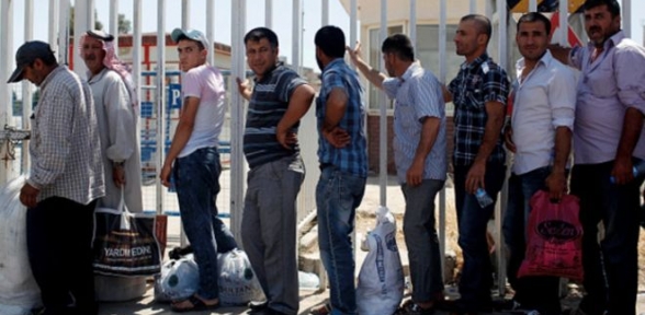 Türkiyedeki yüz binlerce Suriyeliye çalışma izni yolda