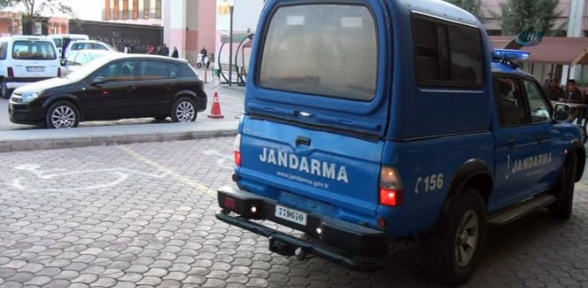 Türkiyeye geçmeye çalışan IŞİD militanları yakalandı