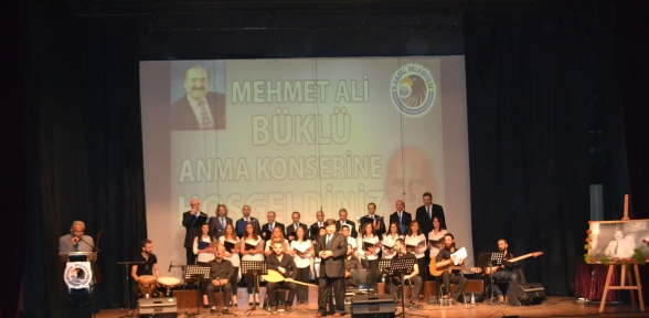 TÜRKÜLERLE ANMA