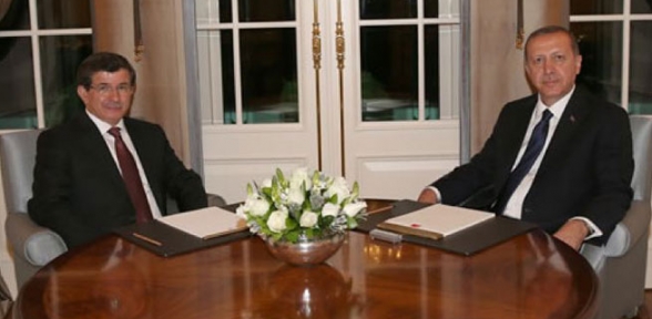 Twitter da mesajlaştılar