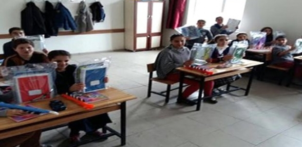 Ümraniye Belediyesinden Sasonlu Öğrencilere Yardım