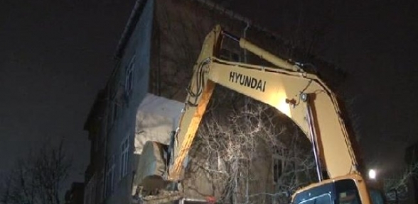 Ümraniye de Gerginliğe Yol Açan Yıkım Gerçekleşti