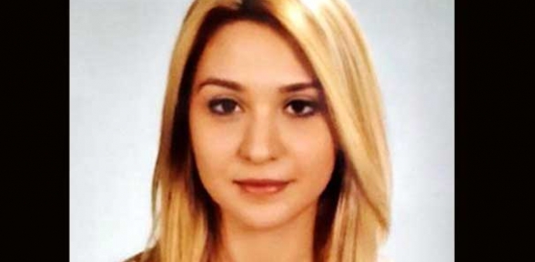 Üniversiteli kız evinde ölü bulundu