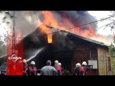 Ünlü Yapımcı Set Olarak Kullandığı Evinde Yanarak Can Verdi