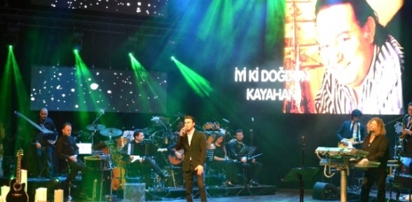 Ünlüler Kayahan İçin Söyledi