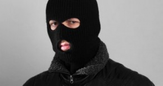 Üzerimde Bomba Var Dedi Banka Soydu