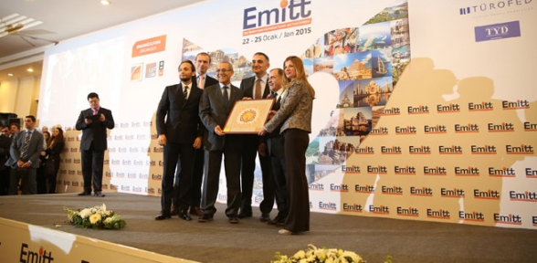 VALİ DEN TURİZM FUARINA pavyon BENZETMESİ