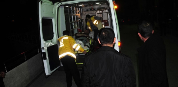 Vanda feci kaza 2 ölü 16 yaralı