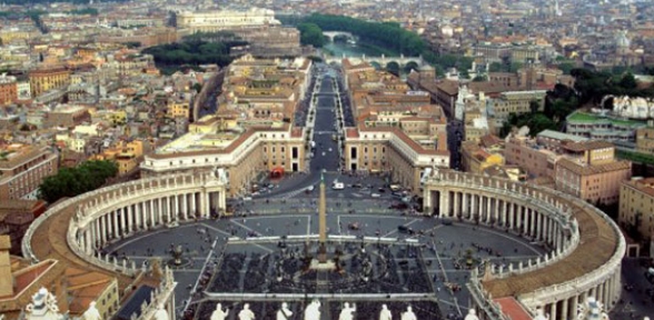 Vatikan da ikinci köstebek skandalı