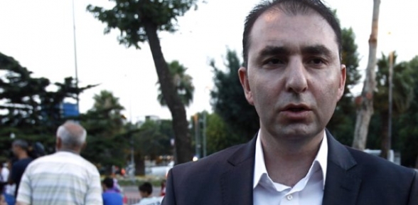 Yakup Saygılı Salonu Terk Etti