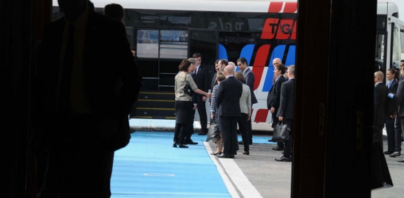 Yine THY nin tarifeli uçağını tercih etti