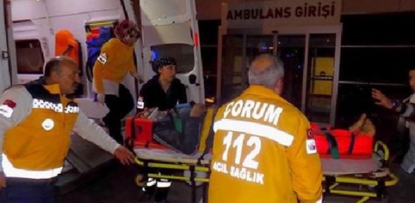 Yolcu otobüsü devrildi. 1 ölü 42 yaralı