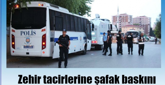Zehir tacirlerine baskın